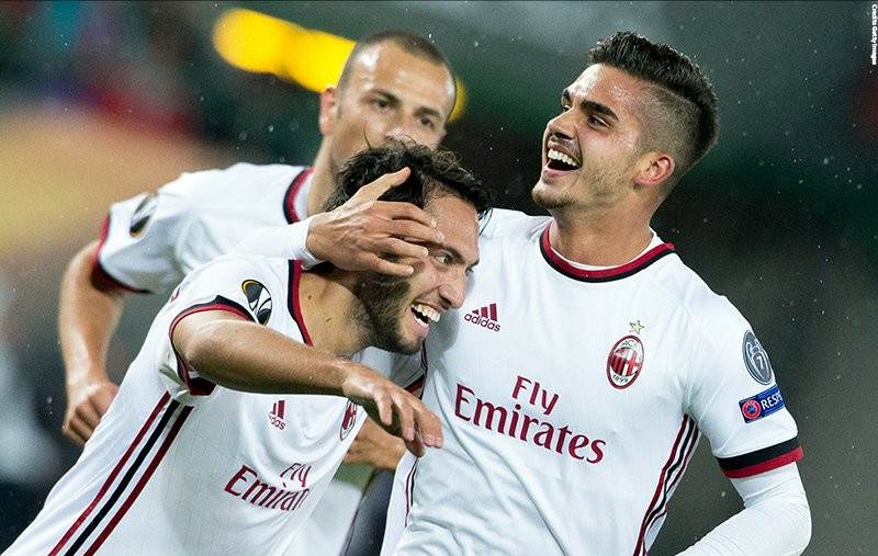Triplé d'André Silva avec le Milan AC